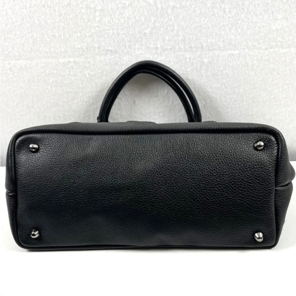 Genuine Leather 3D Black Embossed Skull Tote Bag - Picture 4 of 7